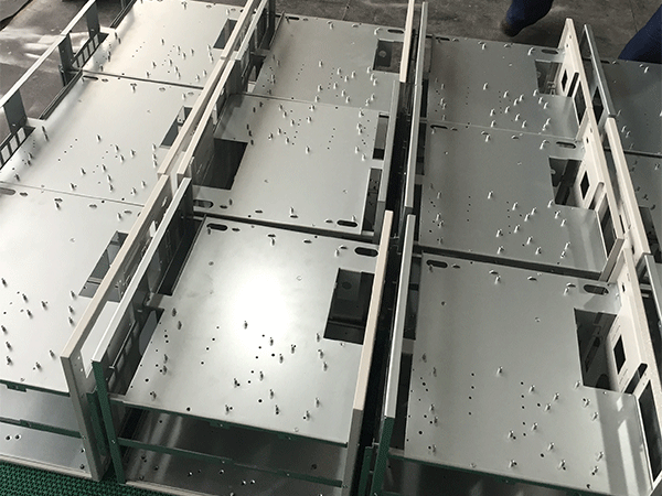 機(jī)柜、機(jī)箱